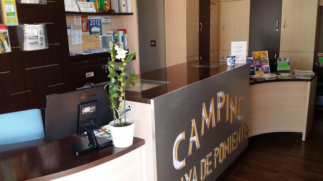 Camping Playa de Poniente