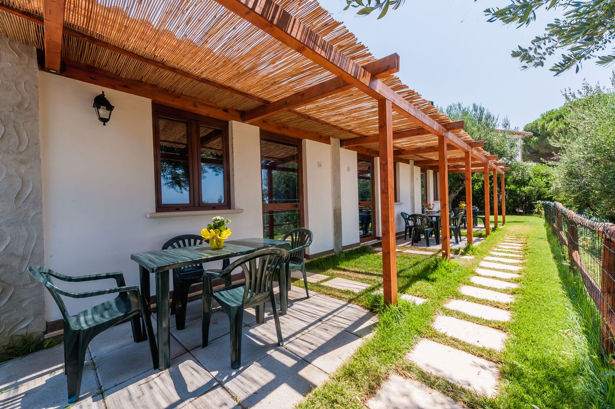 Green Village, Camerota